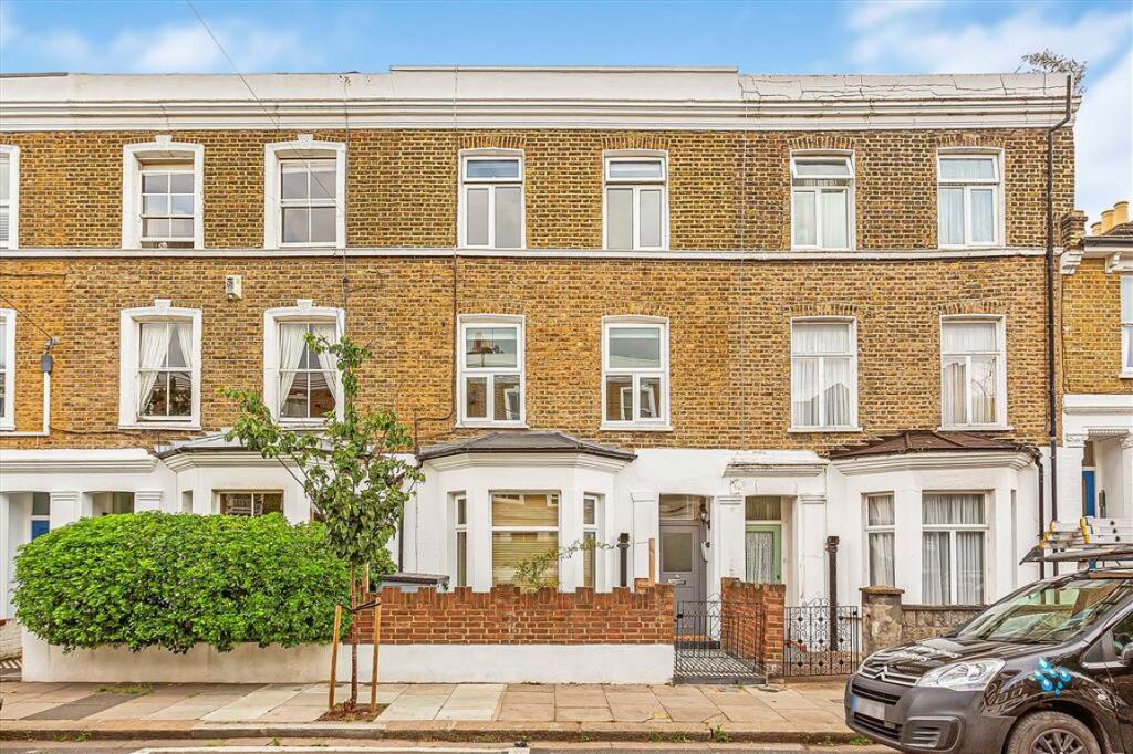 2 bed 1st Floor Flat for rent in Hammersmith. From Marsh & Parsons - Brook Green