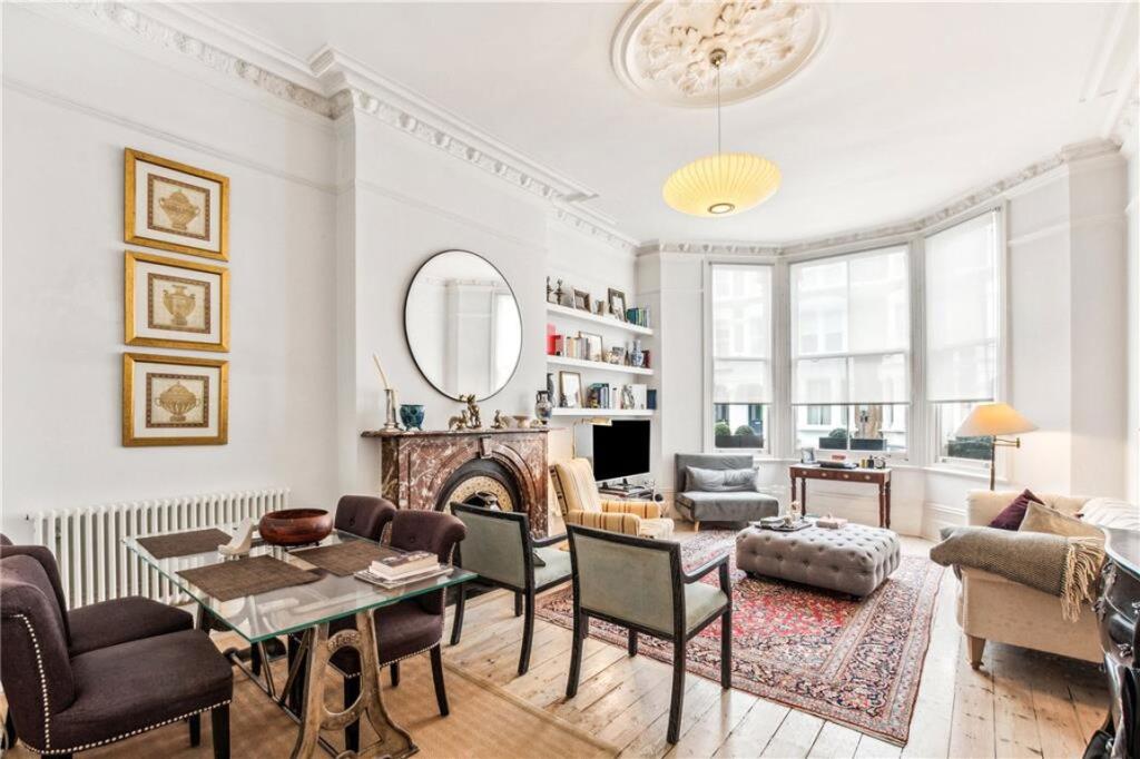 2 bed 1st Floor Flat for rent in London. From Marsh & Parsons - Brook Green