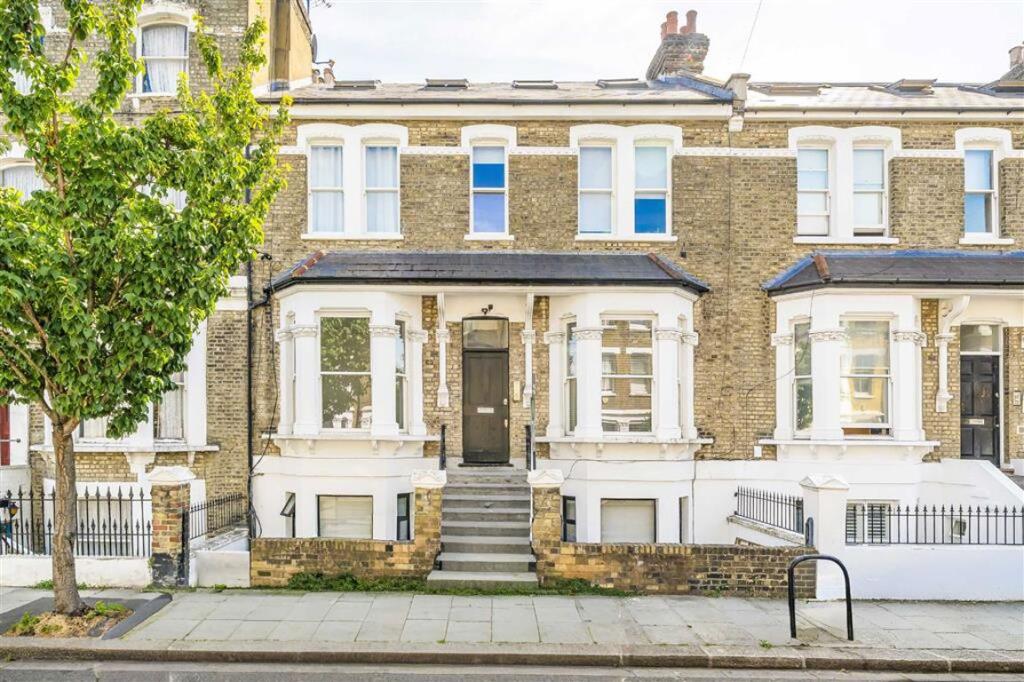 2 bed 1st Floor Flat for rent in London. From Marsh & Parsons - Brook Green