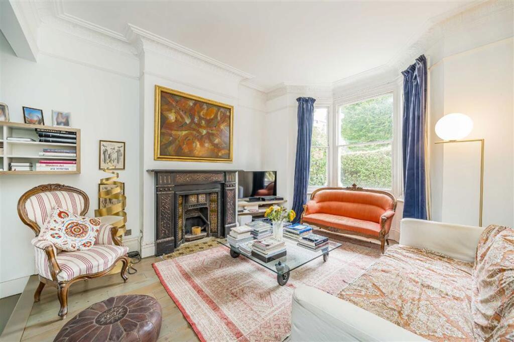 5 bed Detached for rent in London. From Marsh & Parsons - Brook Green 5 bed Detached for rent in London. From Marsh & Parsons - Brook Green
