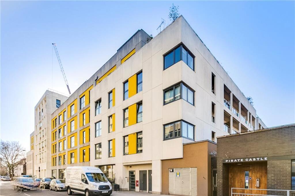 1 bed 1st Floor Flat for rent in Camden Town. From Marsh & Parsons - Camden Town & Tufnell Park 1 bed 1st Floor Flat for rent in Camden Town. From Marsh & Parsons - Camden Town & Tufnell Park
