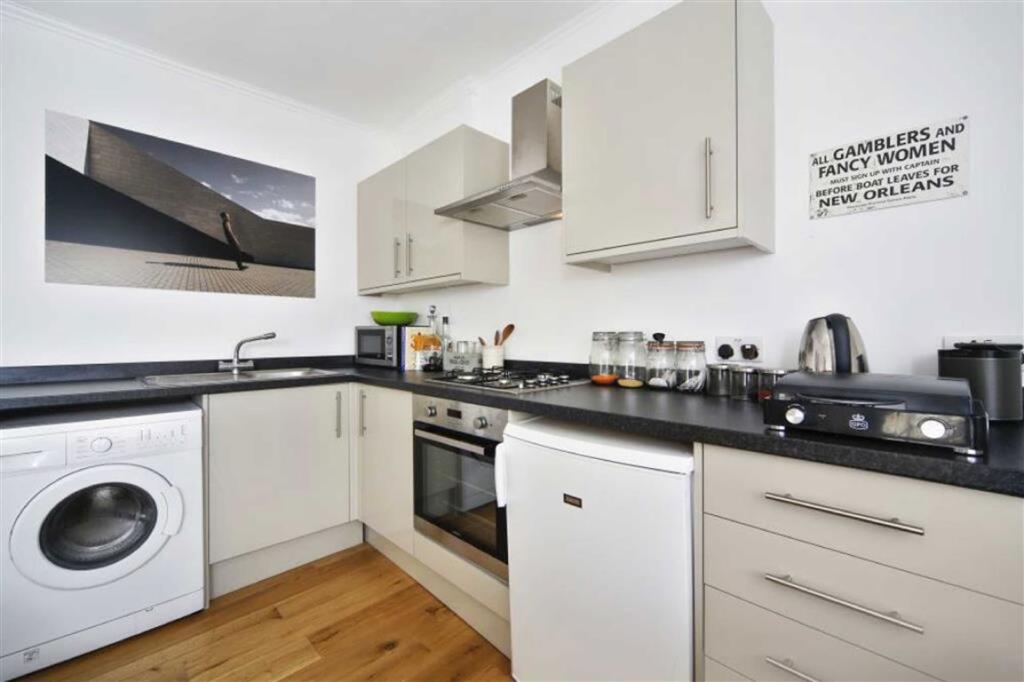 1 bed 1st Floor Flat for rent in Camden Town. From Marsh & Parsons - Camden Town & Tufnell Park