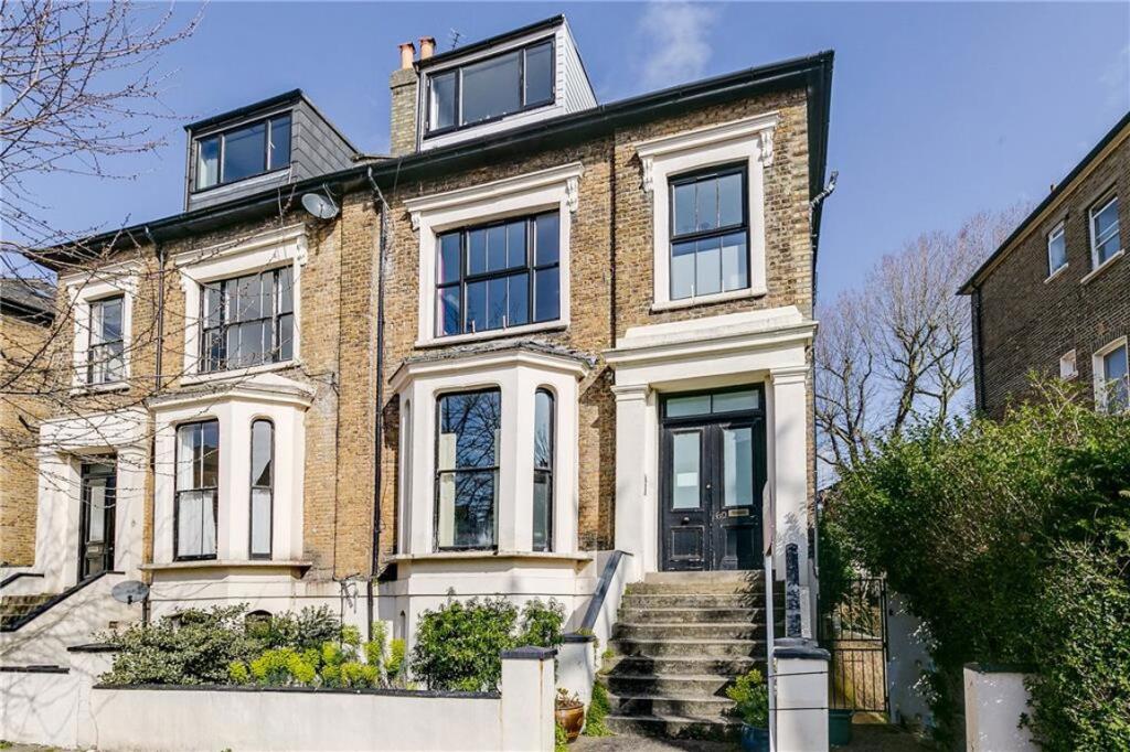 2 bed 1st Floor Flat for rent in Camden Town. From Marsh & Parsons - Camden Town & Tufnell Park