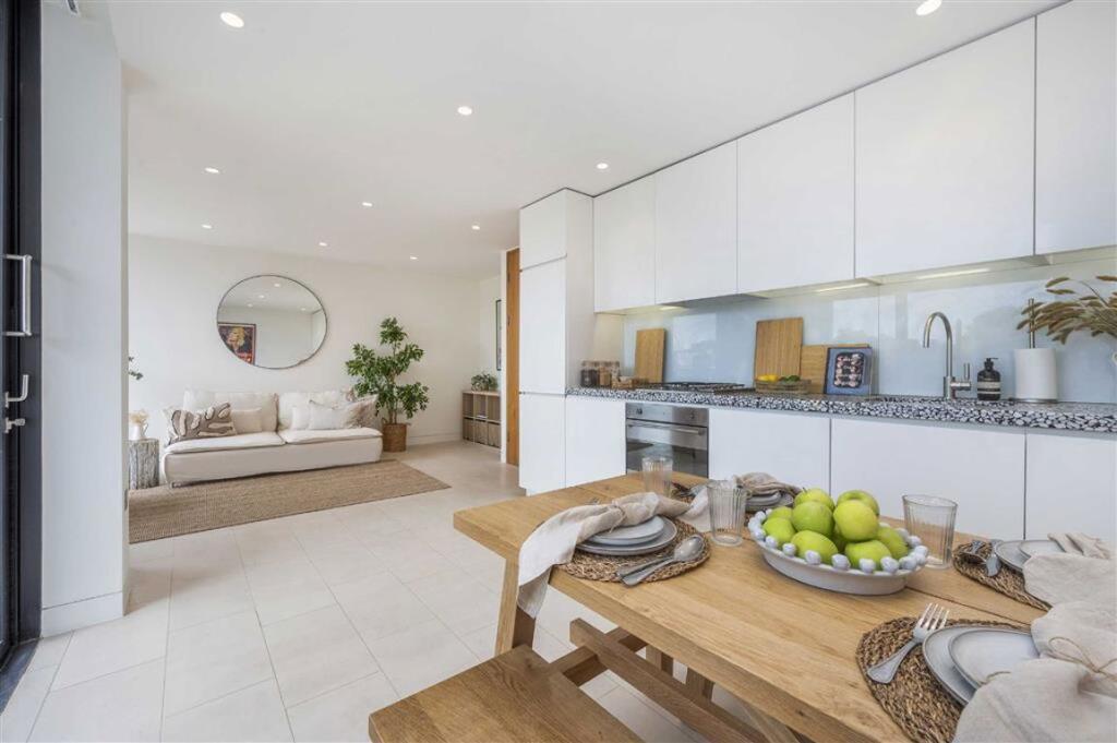2 bed 1st Floor Flat for rent in Camden Town. From Marsh & Parsons - Camden Town & Tufnell Park