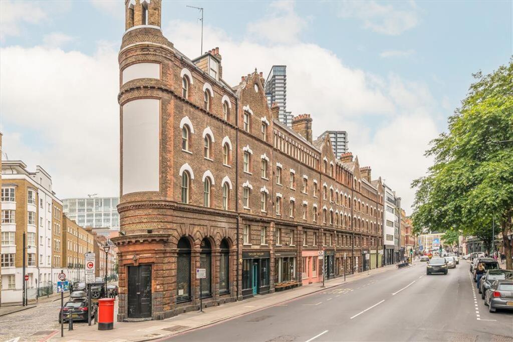 1 bed 1st Floor Flat for rent in Stepney. From Marsh & Parsons - Camden Town & Tufnell Park
