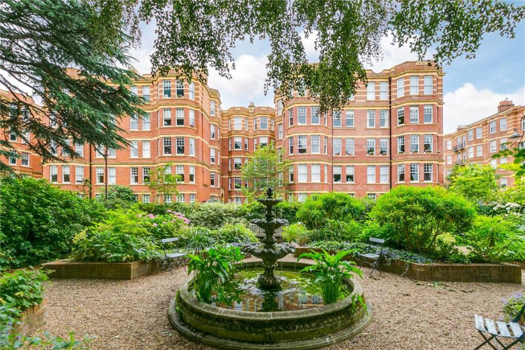 2 bed 1st Floor Flat for rent in London. From Marsh & Parsons - Chiswick