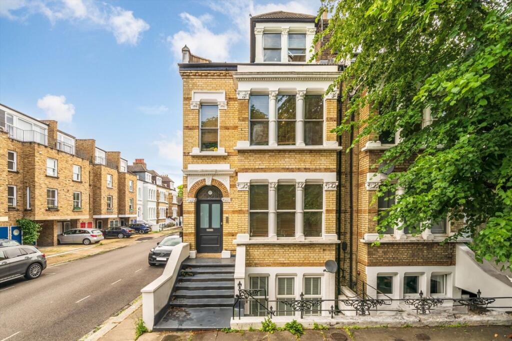 1 bed 1st Floor Flat for rent in Chiswick. From Marsh & Parsons - Chiswick
