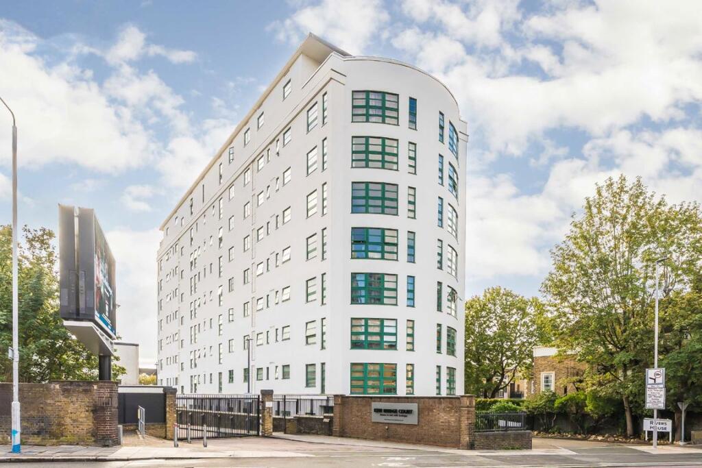 2 bed 1st Floor Flat for rent in Brentford. From Marsh & Parsons - Chiswick