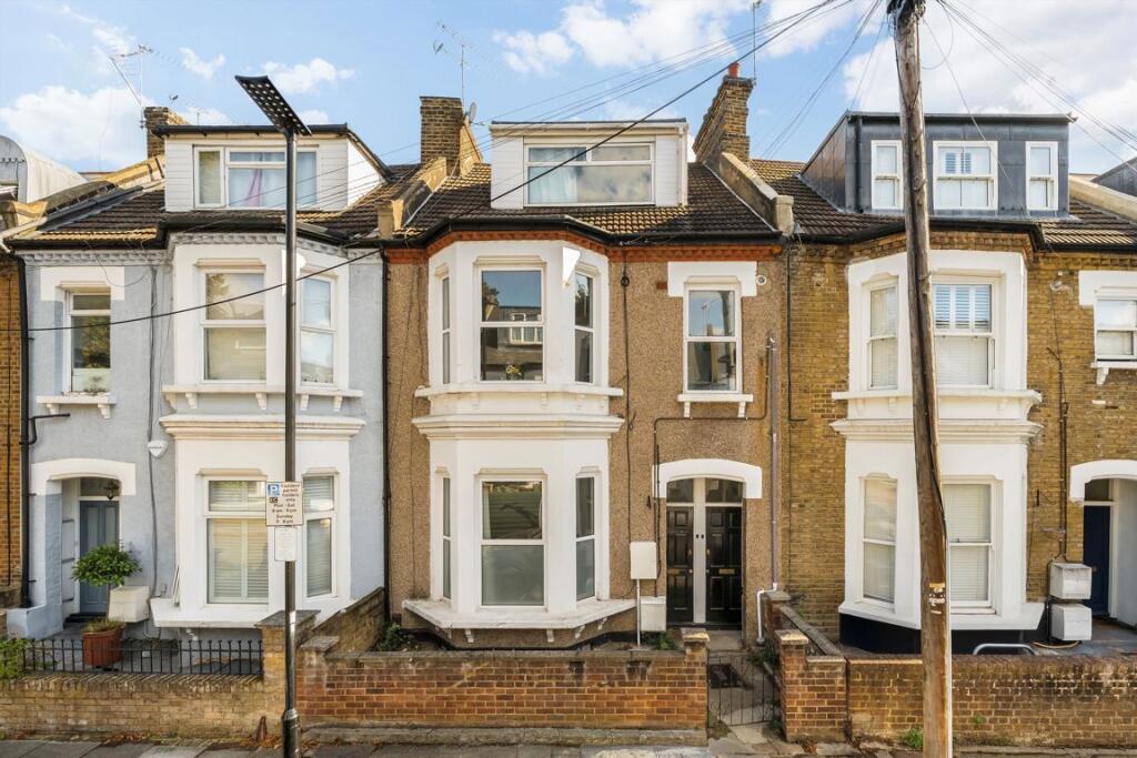1 bed 1st Floor Flat for rent in Chiswick. From Marsh & Parsons - Chiswick