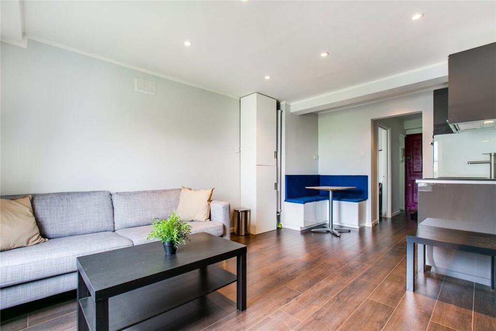 1 bed 1st Floor Flat for rent in London. From Marsh and Parsons - Earls Court