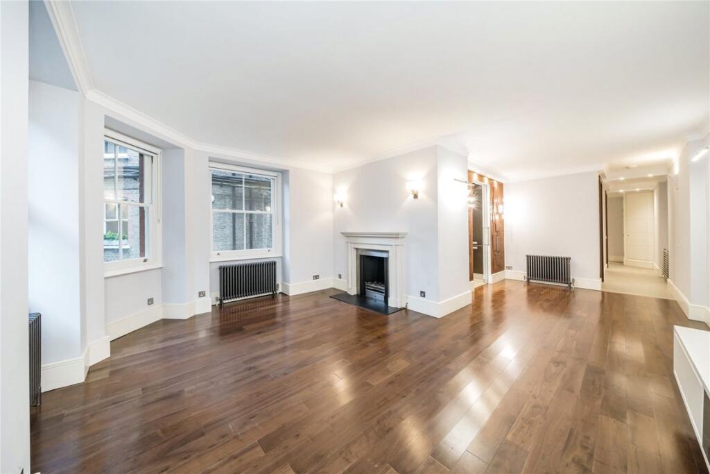 2 bed 1st Floor Flat for rent in London. From Marsh and Parsons - Earls Court