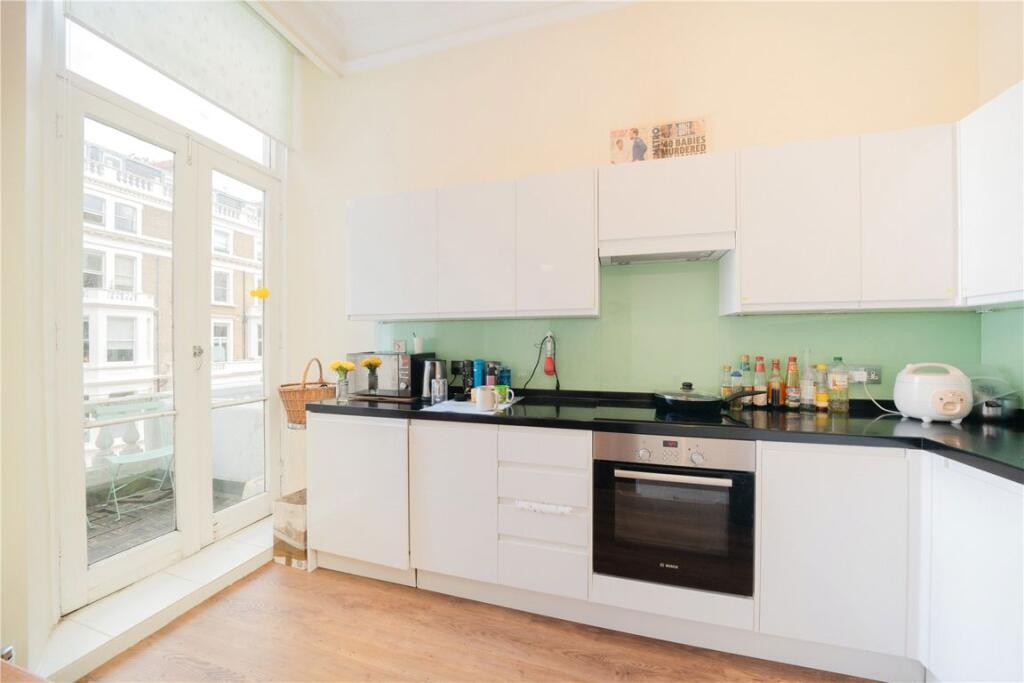 2 bed 1st Floor Flat for rent in London. From Marsh and Parsons - Earls Court