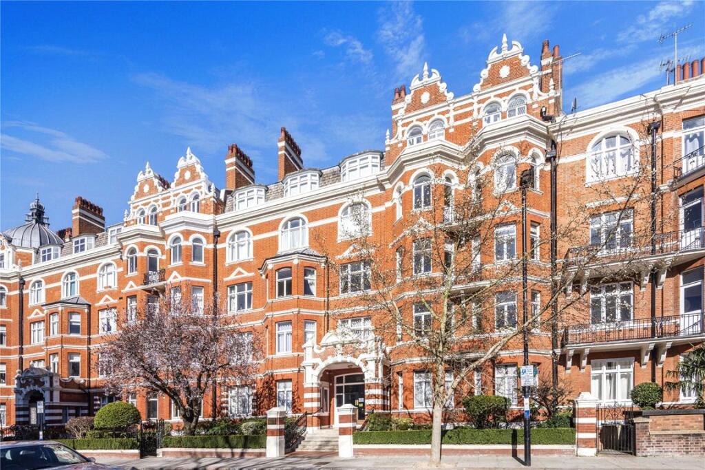 3 bed 1st Floor Flat for rent in Paddington. From Marsh & Parsons - Little Venice