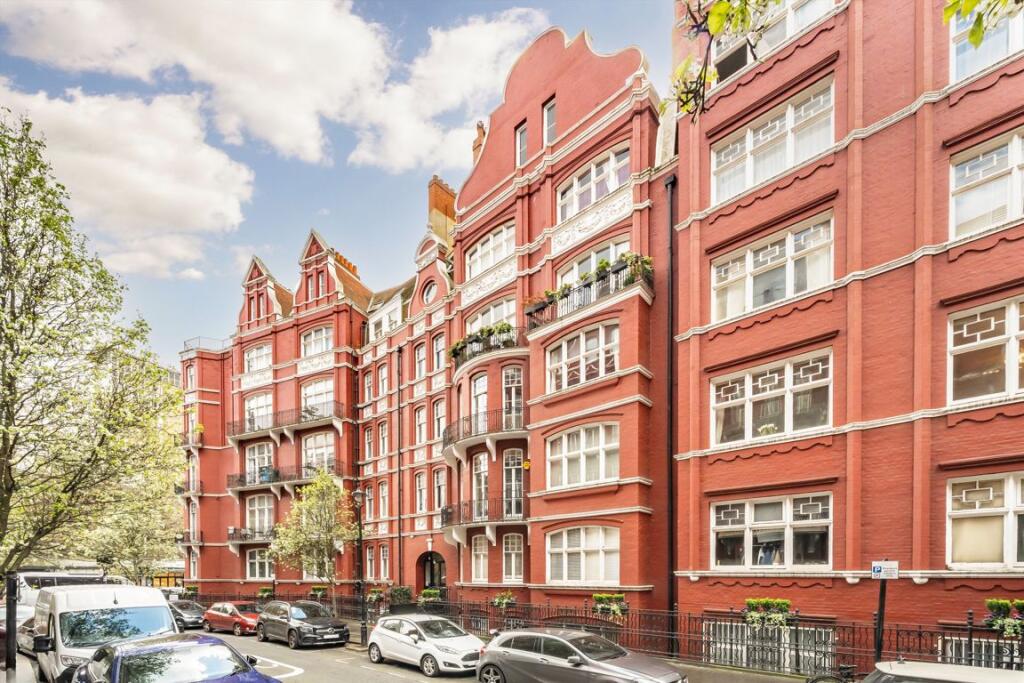 2 bed 1st Floor Flat for rent in London. From Marsh & Parsons - Little Venice