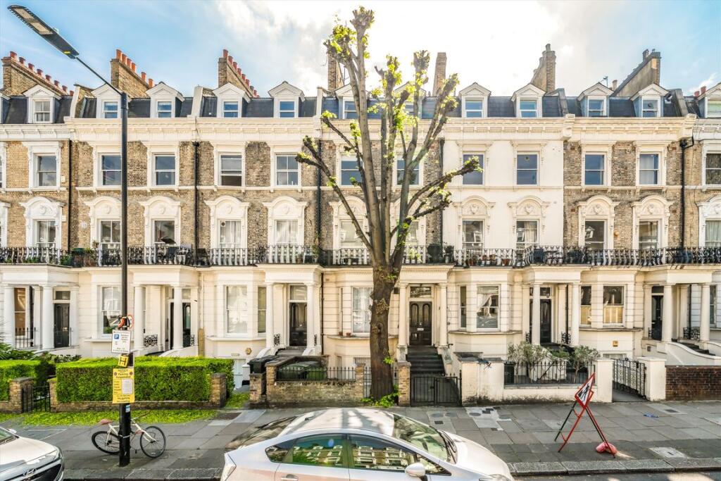 3 bed 1st Floor Flat for rent in Paddington. From Marsh & Parsons - Little Venice