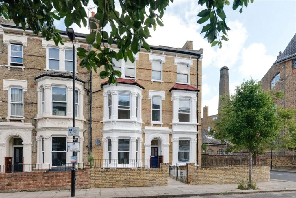 2 bed 1st Floor Flat for rent in Paddington. From Marsh & Parsons - Little Venice