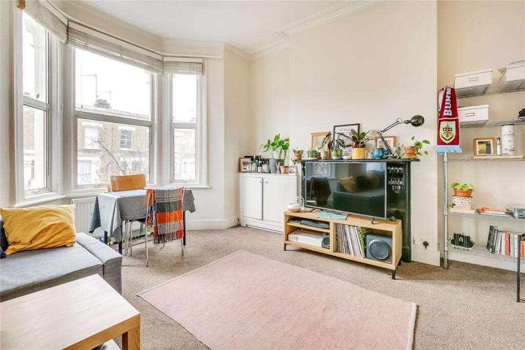 1 bed 1st Floor Flat for rent in Paddington. From Marsh & Parsons - Little Venice