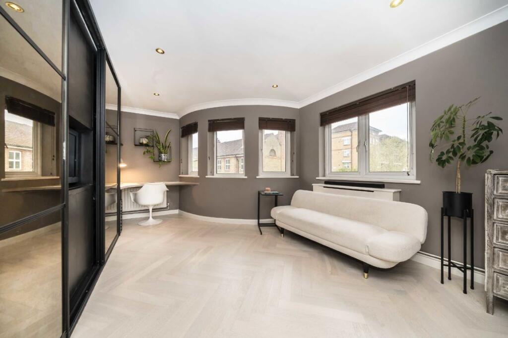 1 bed 1st Floor Flat for rent in Willesden. From Marsh and Parsons - North Kensington