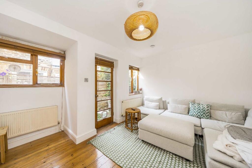 2 bed 1st Floor Flat for rent in Willesden. From Marsh and Parsons - North Kensington