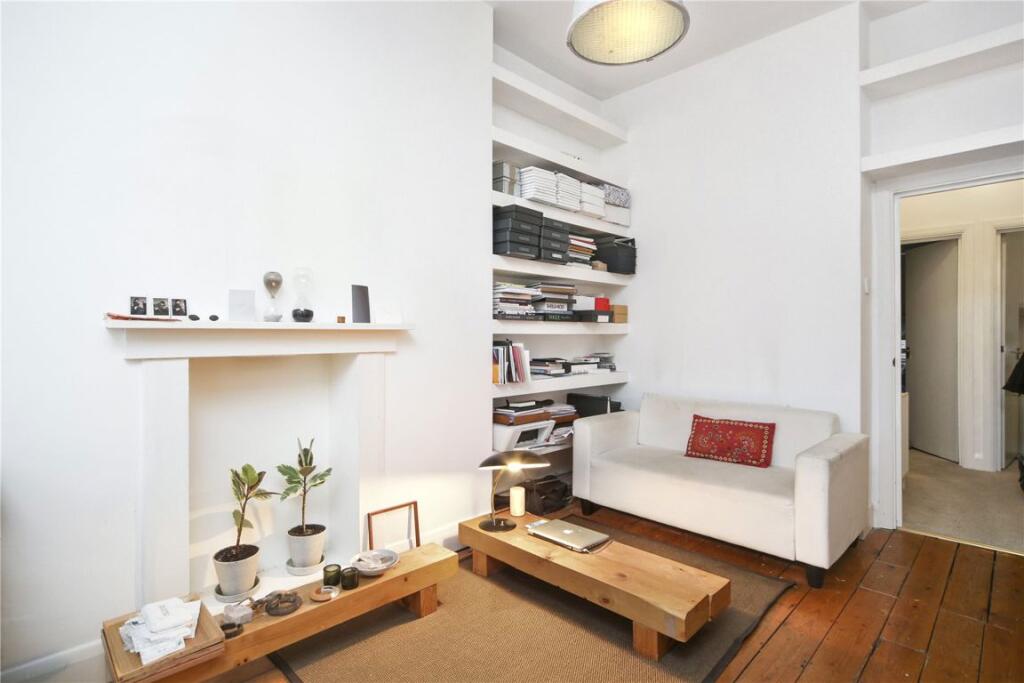 2 bed 1st Floor Flat for rent in Kensington. From Marsh and Parsons - North Kensington