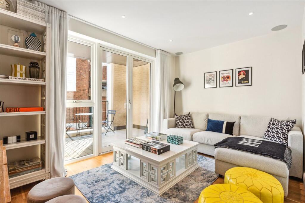 2 bed 1st Floor Flat for rent in Kensington. From Marsh and Parsons - North Kensington