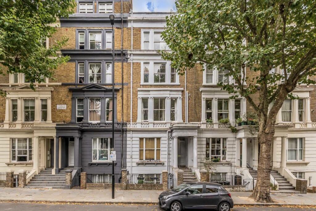 1 bed 1st Floor Flat for rent in Kensington. From Marsh and Parsons - North Kensington