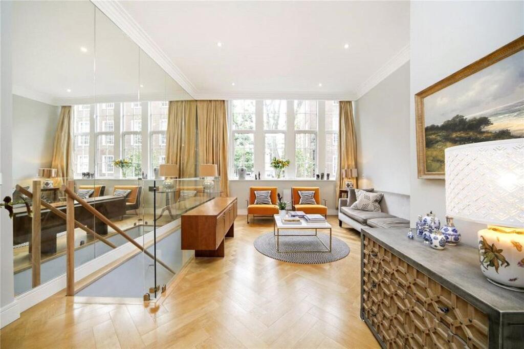 3 bed 1st Floor Flat for rent in Westminster. From Marsh & Parsons - Pimlico