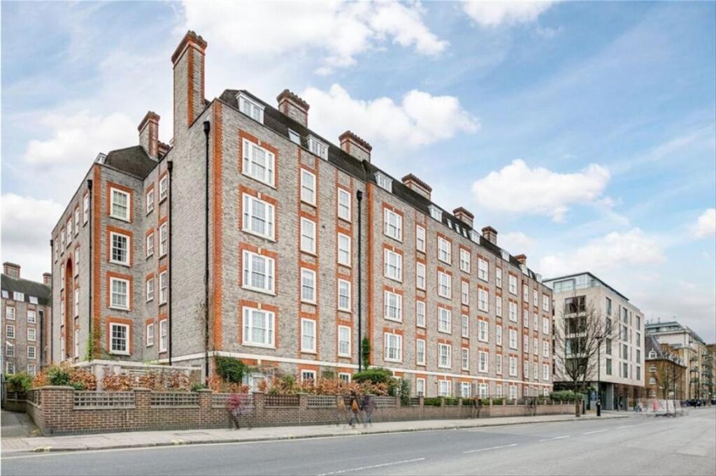 2 bed 1st Floor Flat for rent in Chelsea. From Marsh & Parsons - Pimlico