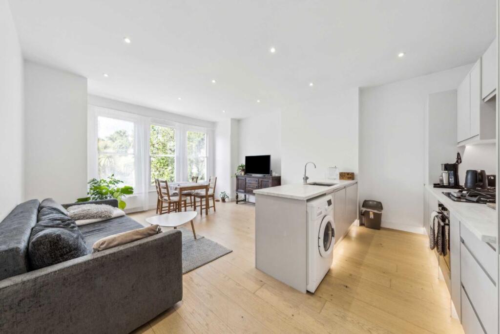 1 bed 1st Floor Flat for rent in Streatham. From Marsh & Parsons - Streatham Hill