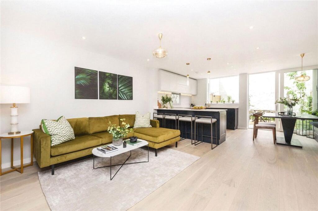 4 bed Detached for rent in Streatham. From Marsh & Parsons - Streatham Hill 4 bed Detached for rent in Streatham. From Marsh & Parsons - Streatham Hill