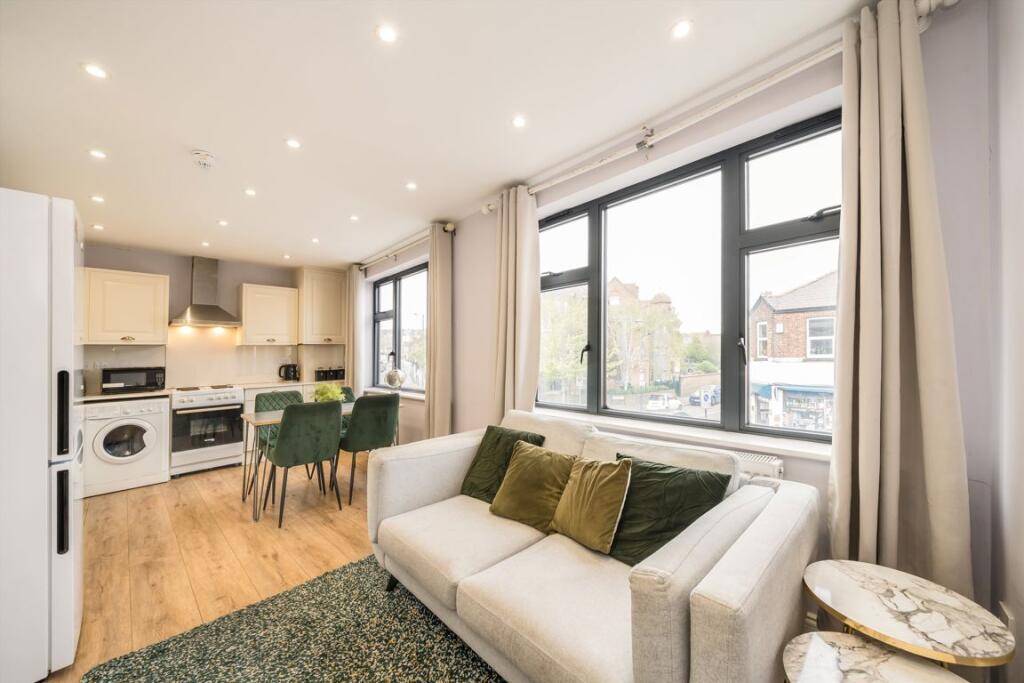 3 bed 1st Floor Flat for rent in Willesden. From Marsh & Parsons - Willesden Green