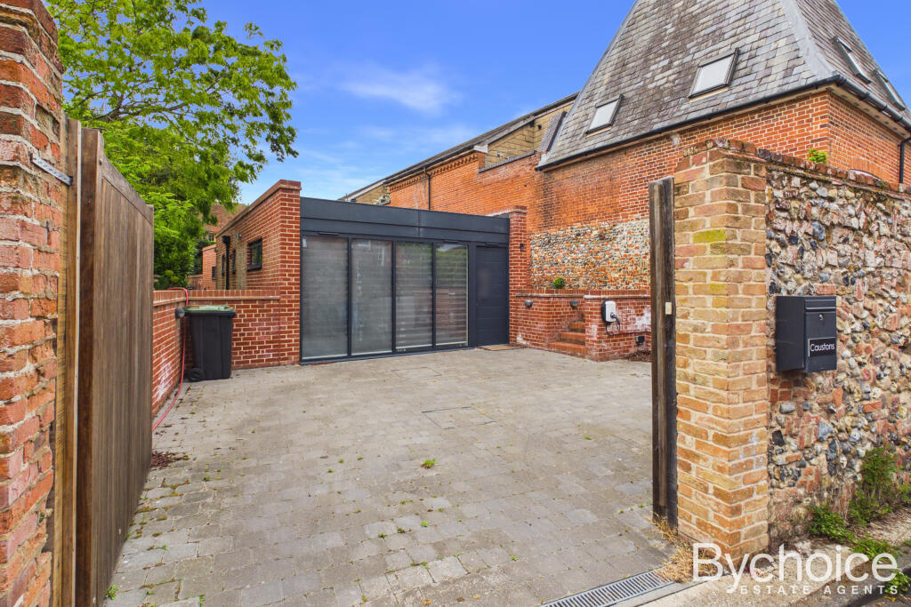 2 bed Detached bungalow for rent in Lavenham. From Bychoice - Sudbury