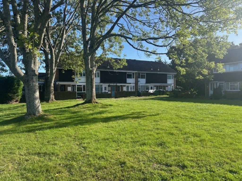 1 bed Annexe for rent in Horsham. From Martin & Co - Horsham 1 bed Annexe for rent in Horsham. From Martin & Co - Horsham