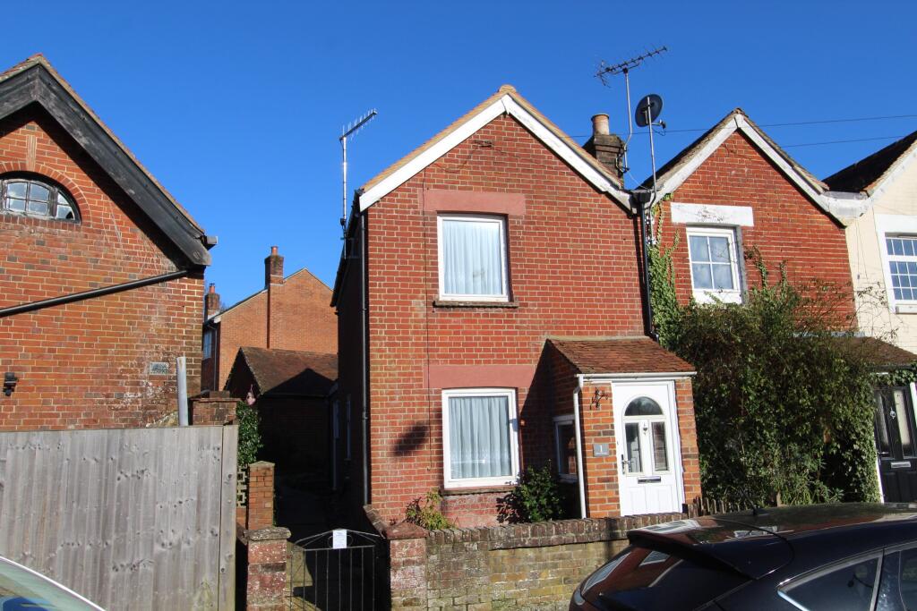 2 bed End of Terrace for rent in Wickham. From Byrne Runciman - Wickham
