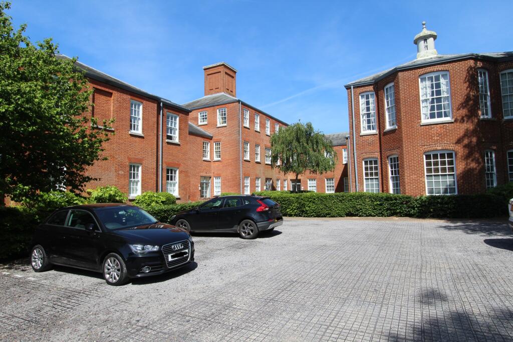 2 bed Apartment for rent in Knowle. From Byrne Runciman - Wickham 2 bed Apartment for rent in Knowle. From Byrne Runciman - Wickham