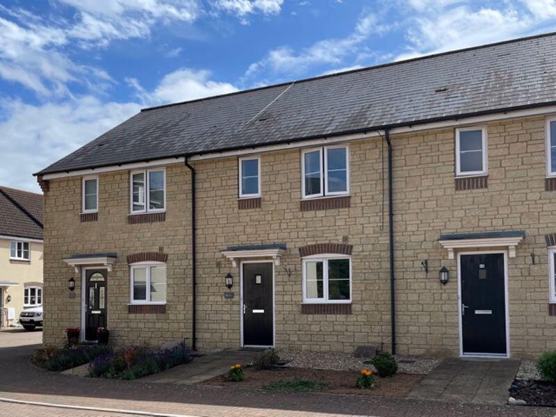 3 bed Mid Terraced House for rent in Melksham. From C J Residential - Trowbridge