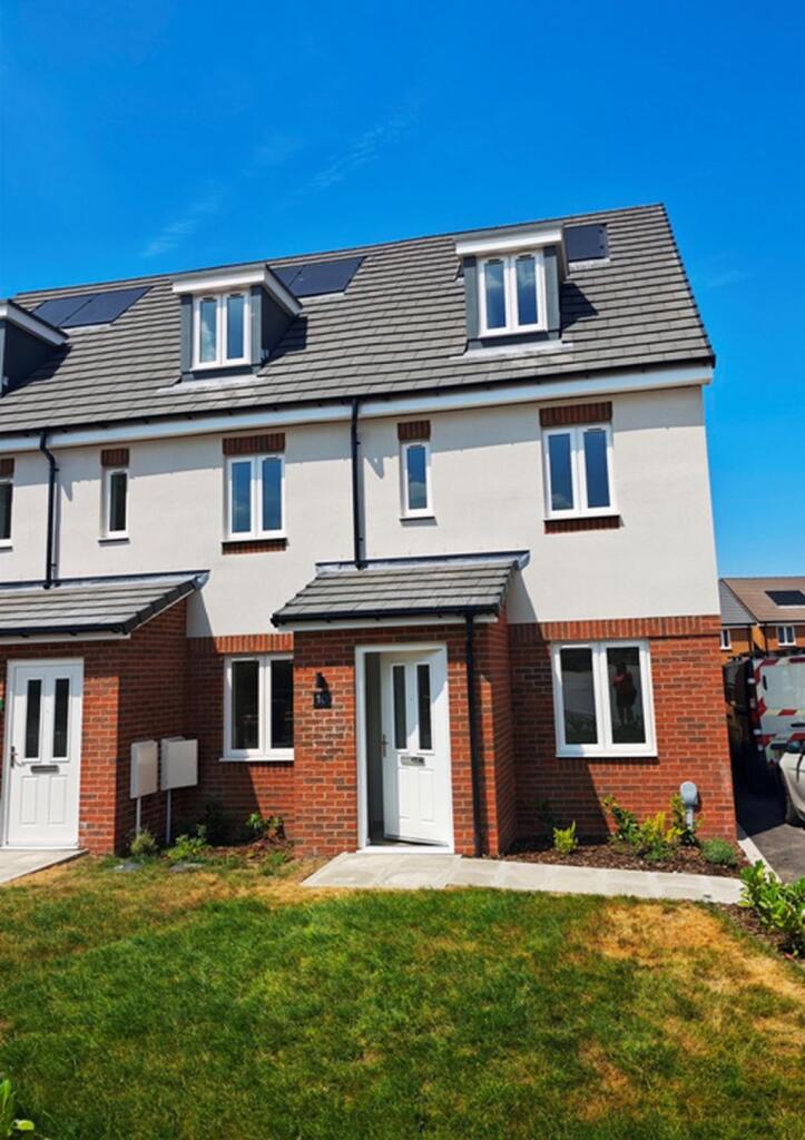 3 bed Mid Terraced House for rent in Trowbridge. From C J Residential - Trowbridge 3 bed Mid Terraced House for rent in Trowbridge. From C J Residential - Trowbridge