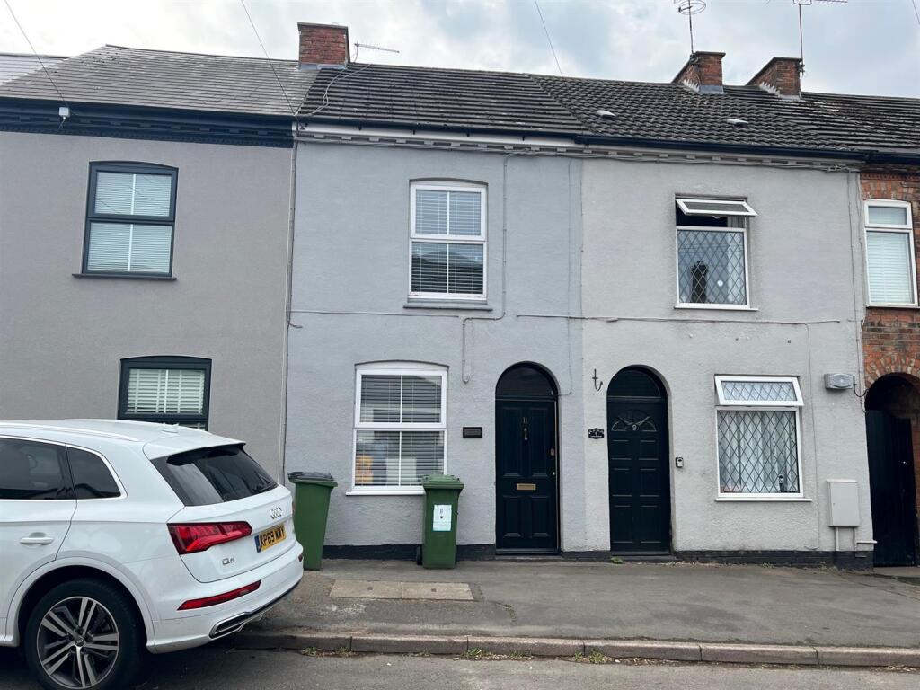 2 bed Mid Terraced House for rent in Leicester. From Carlton Estates - Narborough