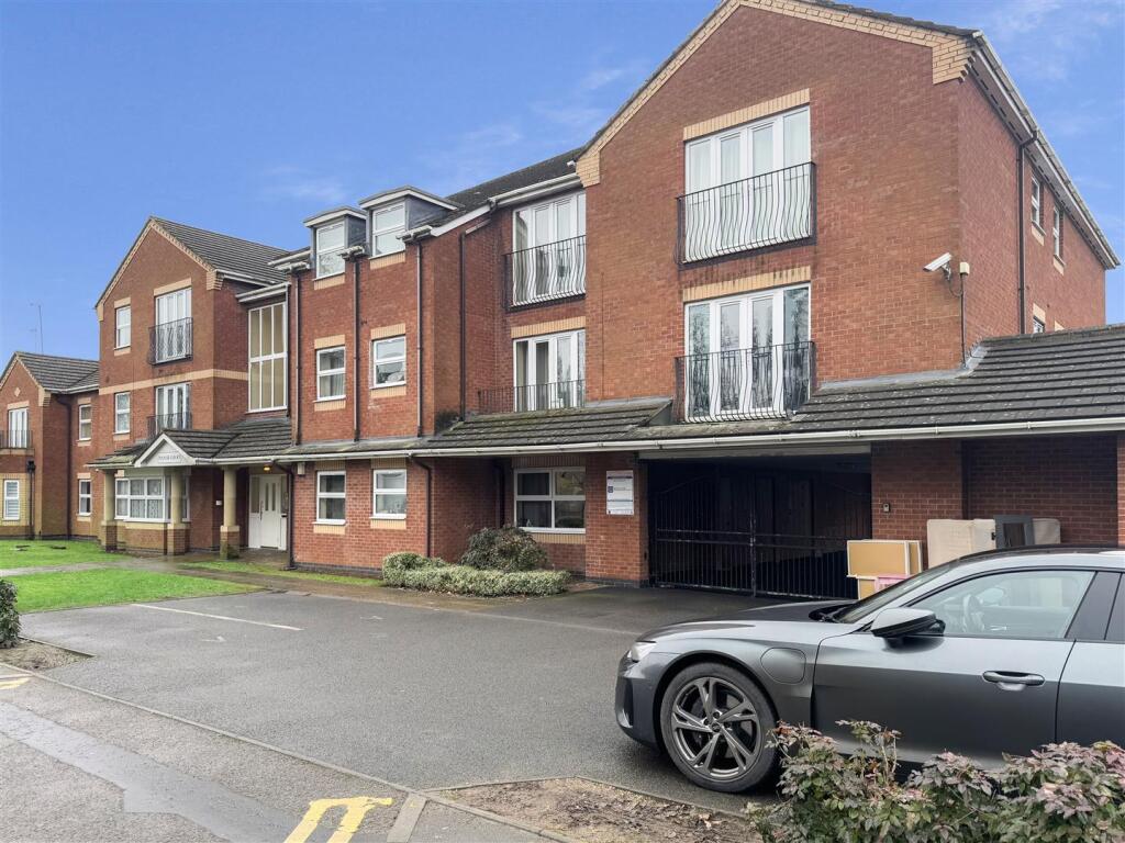 2 bed 1st Floor Flat for rent in Leicester. From Carlton Estates - Narborough