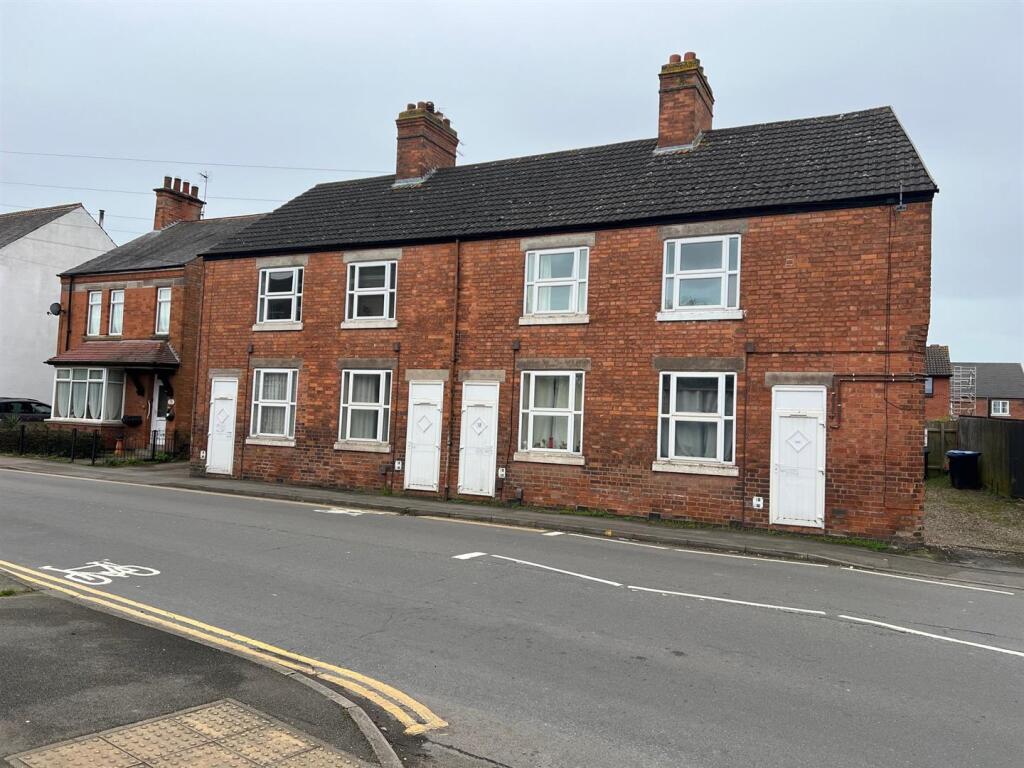 1 bed 1st Floor Flat for rent in Earl Shilton. From Carlton Estates - Narborough