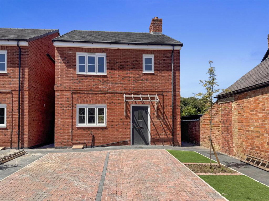 3 bed Detached for rent in Countesthorpe. From Carlton Estates - Narborough