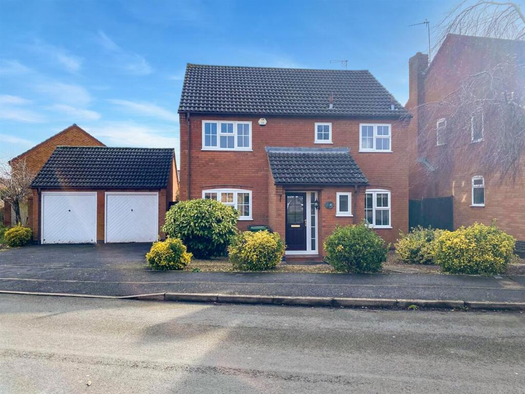 4 bed Detached for rent in Countesthorpe. From Carlton Estates - Narborough 4 bed Detached for rent in Countesthorpe. From Carlton Estates - Narborough