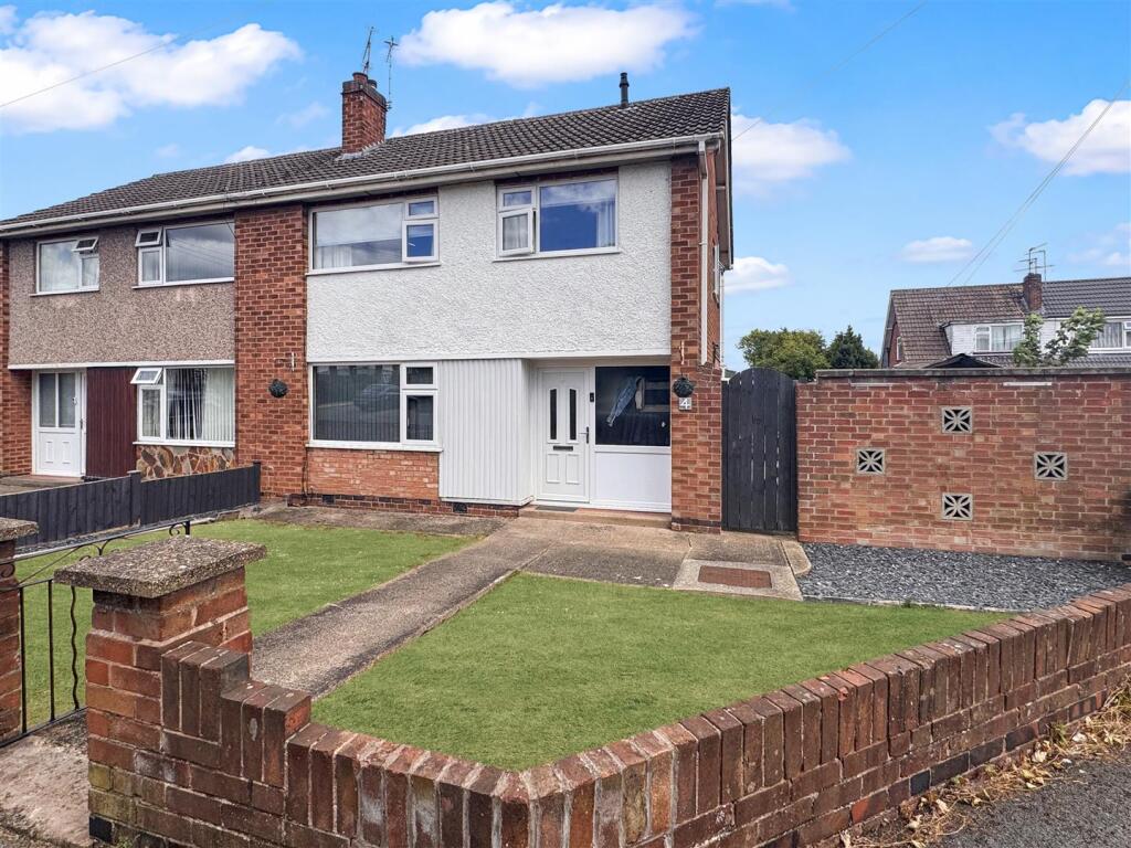3 bed Semi Detached for rent in Kilby. From Carlton Estates - Narborough