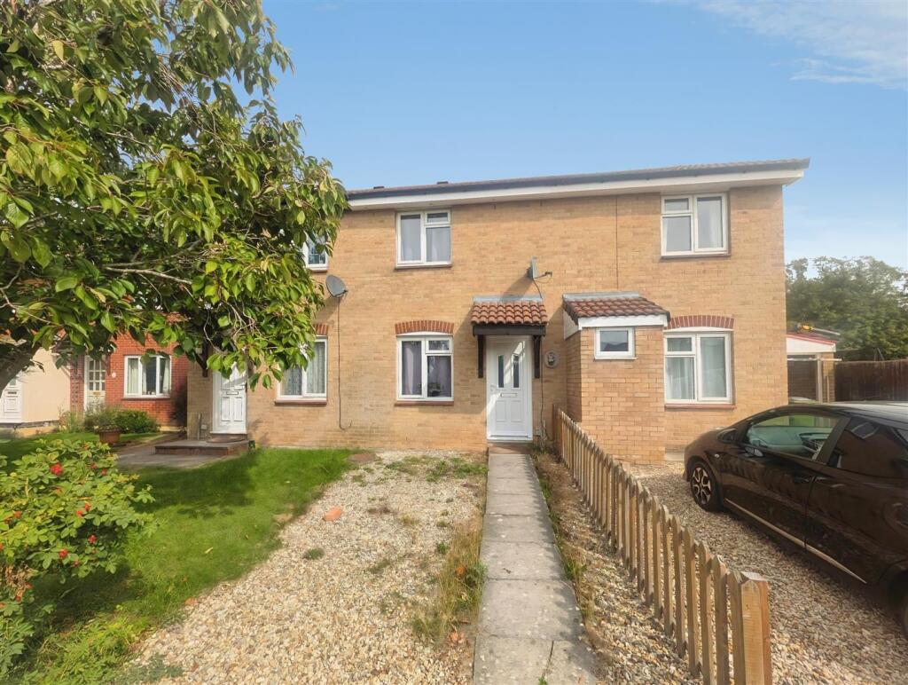 2 bed Town House for rent in Narborough. From Carlton Estates - Narborough 2 bed Town House for rent in Narborough. From Carlton Estates - Narborough