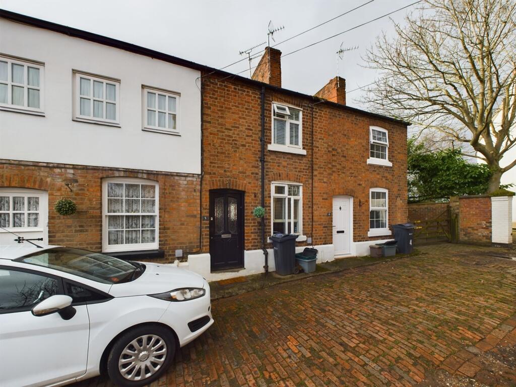 1 bed Mid Terraced House for rent in Eccleston. From Changing-Home - Chester 1 bed Mid Terraced House for rent in Eccleston. From Changing-Home - Chester