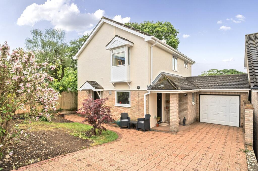 4 bed Detached for rent in New Alresford. From Charters - Alresford
