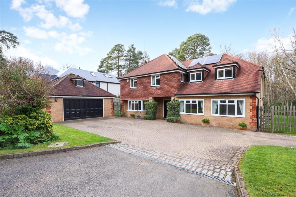 5 bed Detached for rent in Stoke D'Abernon. From Martin and Wheatley - Weybridge Lettings