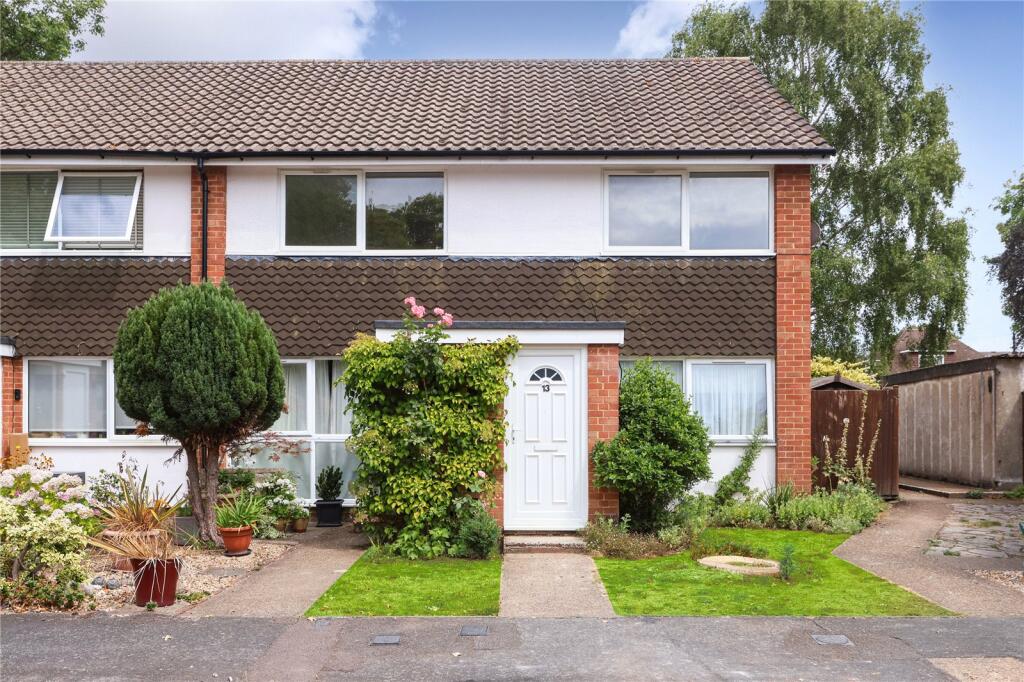2 bed Apartment for rent in Weybridge. From Martin and Wheatley - Weybridge Lettings