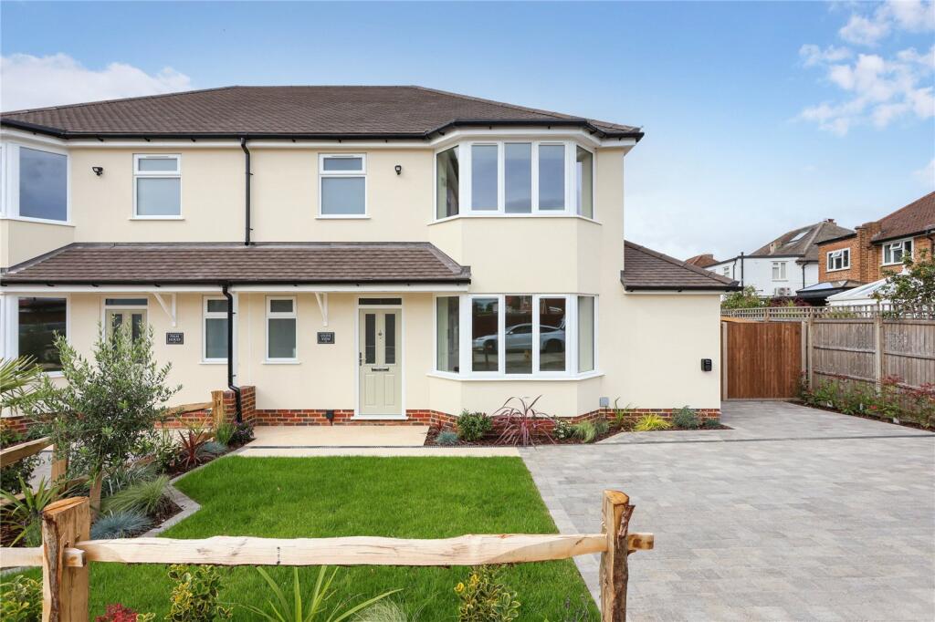 3 bed Semi Detached for rent in West Molesey. From Martin and Wheatley - Weybridge Lettings