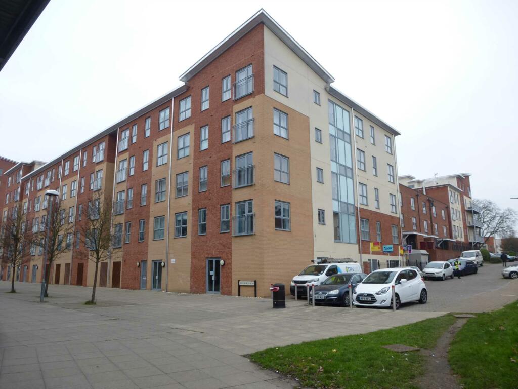 2 bed Flat for rent in Reading. From Martyn Russell